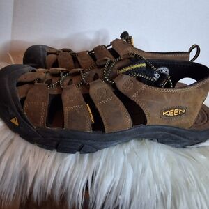 KEEN Men's Brown Newport Leather Waterproof Sandals 10.5